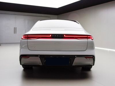 Geely Galaxy E8  Фото №5